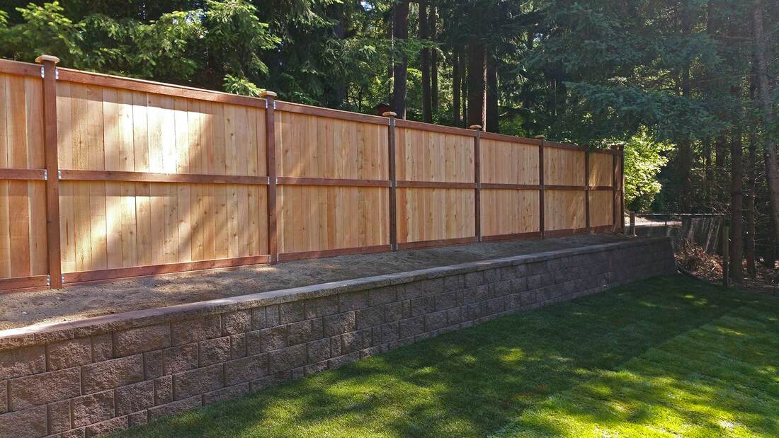 retaining wall and privacy fence