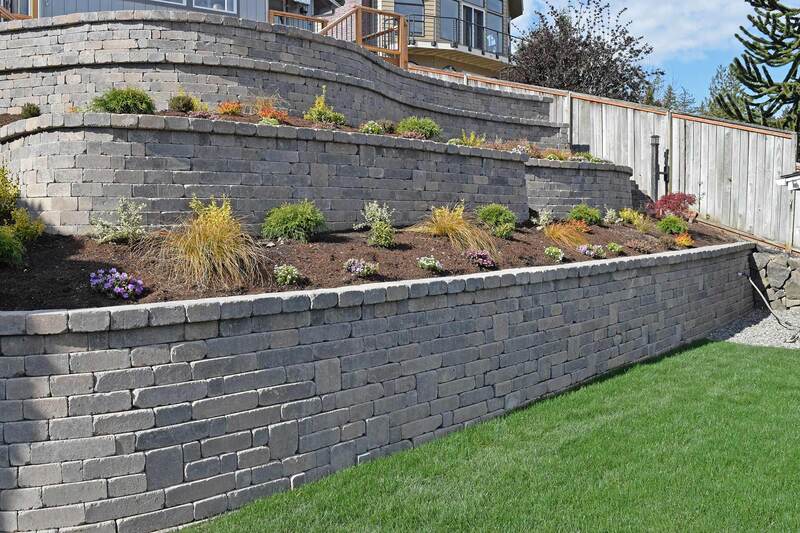 Retaining Wall and Landscape Beds