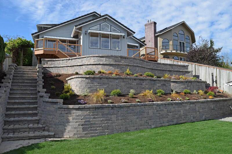 Tiered retaining wall on Lake Lawrence