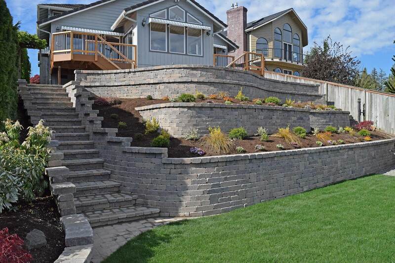 Retaining Wall and Stairway