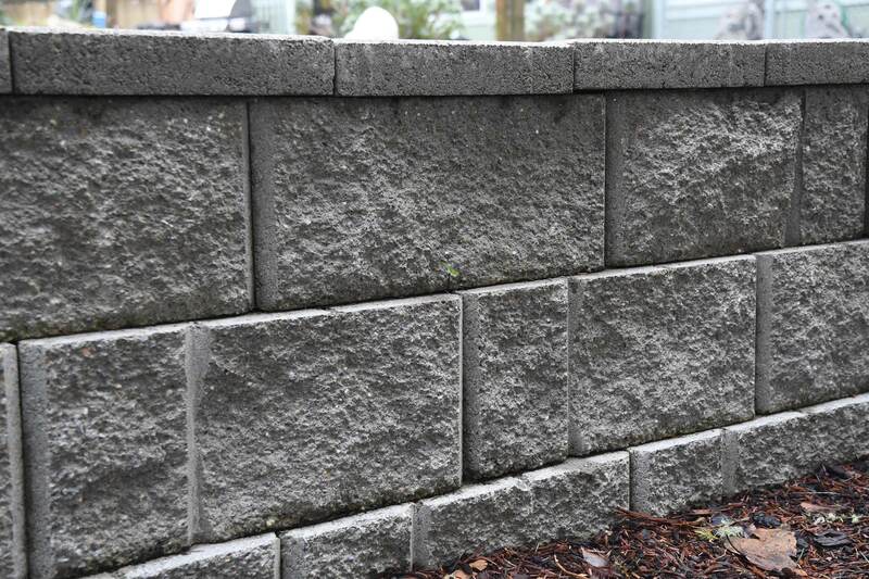Retaining Wall Blocks and Capstones