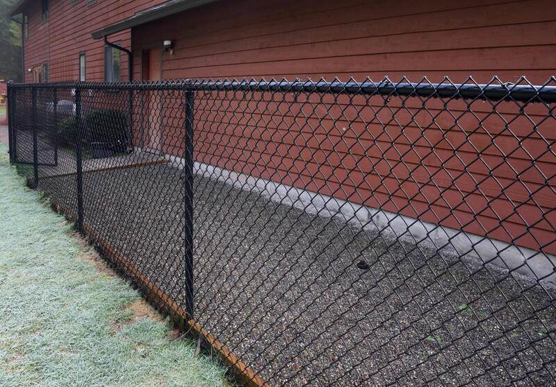 Kennel fence