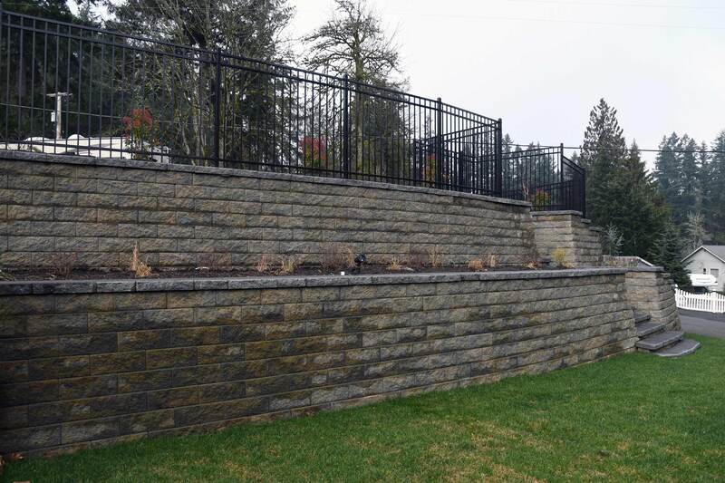 Retaining Wall with Two Tiers