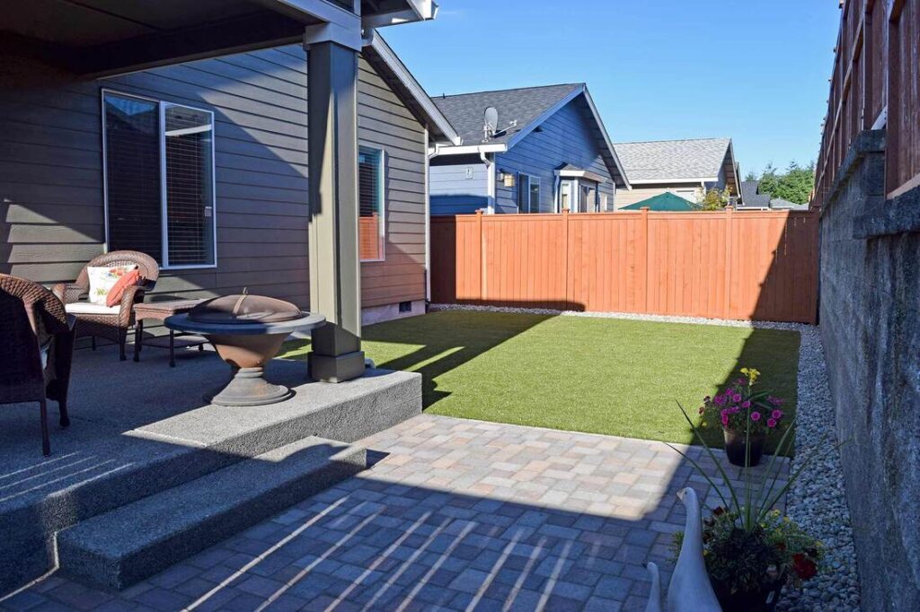 01-jubilee-backyard_orig